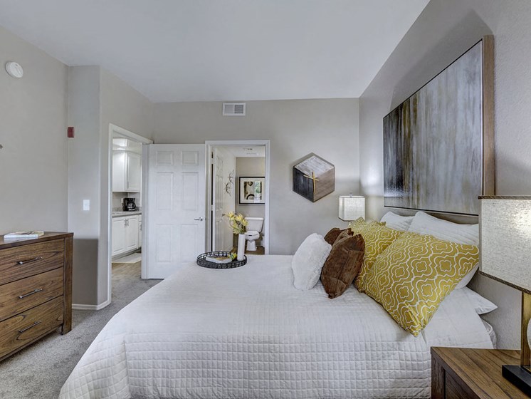Bedroom at Prescott Lakes Apartments in Prescott, AZ